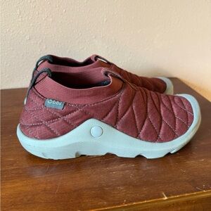 Quilted Burgundy Slip-On Sneakers